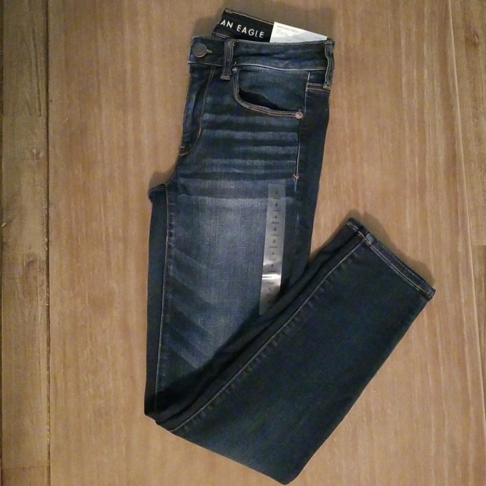 American Eagle Skinny jeans, size 6 short